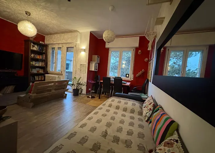 Peacefull Collodi 9 홈스테이 볼로냐