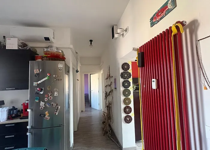 Rum i privatbostad Peacefull Collodi 9 *